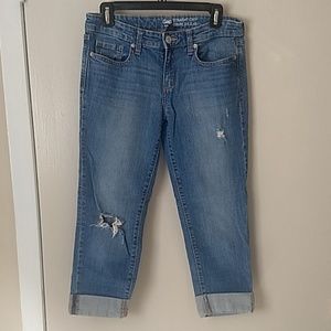 GAP 3/4 length ripped style jeans- 6/28R